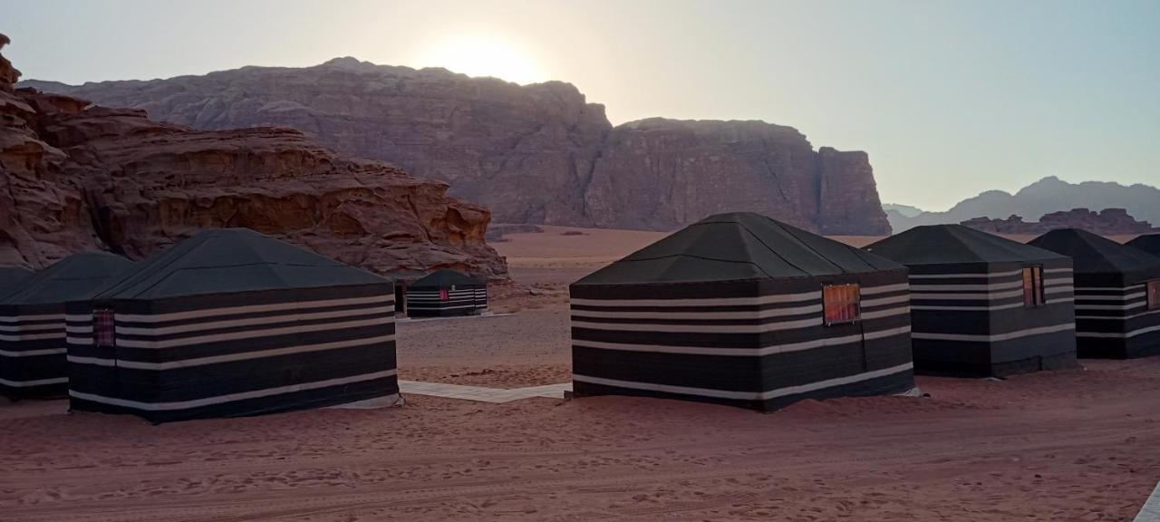 Beyond Wadi Rum Camp Hotel Exterior foto