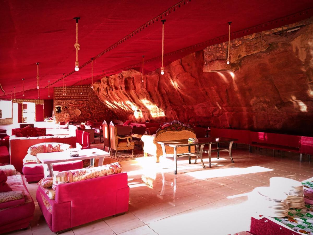 Beyond Wadi Rum Camp Hotel Exterior foto