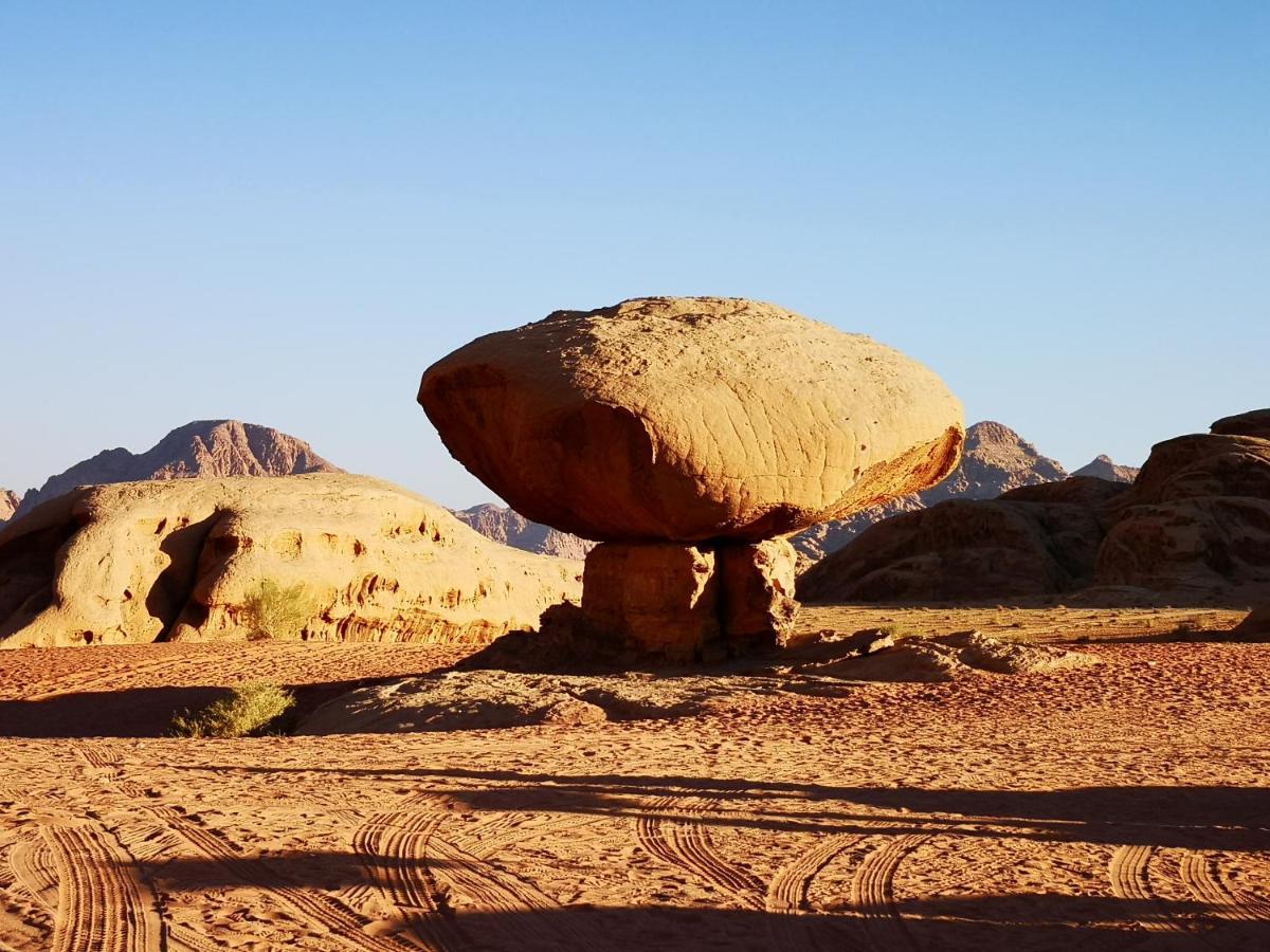 Beyond Wadi Rum Camp Hotel Exterior foto